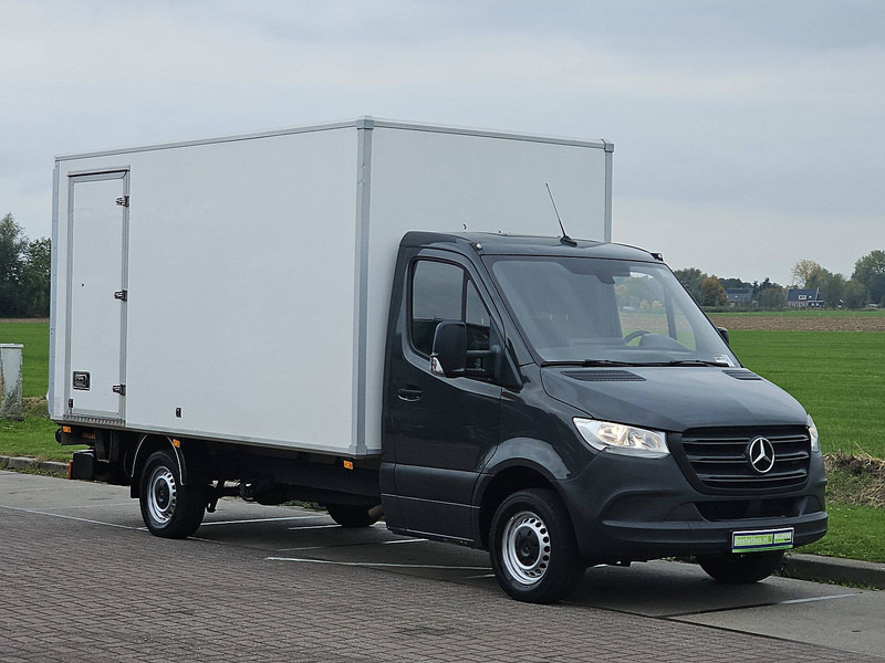 Mercedes-Benz Sprinter 314 Bakwagen Laadklep! - Dostavno vozilo sa zatvorenim sandukom: slika Mercedes-Benz Sprinter 314 Bakwagen Laadklep! - Dostavno vozilo sa zatvorenim sandukom Mercedes-Benz Sprinter 314 Bakwagen Laadklep! - Dostavno vozilo sa zatvorenim sandukom: slika Mercedes-Benz Sprinter 314 Bakwagen Laadklep! - Dostavno vozilo sa zatvorenim sandukom