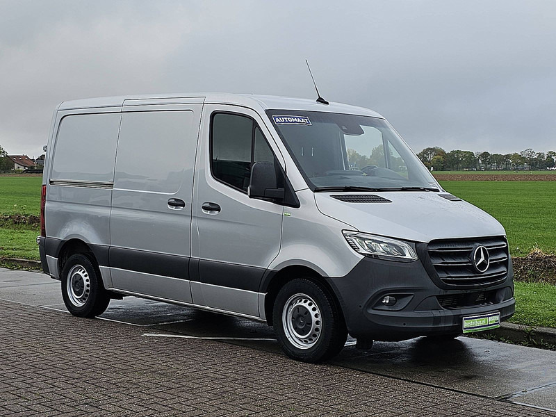 Mercedes-Benz Sprinter 314 L1H1 LED WP-Inricht. - Furgon: slika Mercedes-Benz Sprinter 314 L1H1 LED WP-Inricht. - Furgon Mercedes-Benz Sprinter 314 L1H1 LED WP-Inricht. - Furgon: slika Mercedes-Benz Sprinter 314 L1H1 LED WP-Inricht. - Furgon