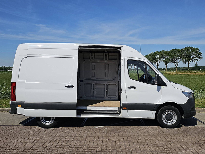 Mali kombi Mercedes-Benz Sprinter 314 L2H2 Mbux Automaat!: slika Mali kombi Mercedes-Benz Sprinter 314 L2H2 Mbux Automaat!