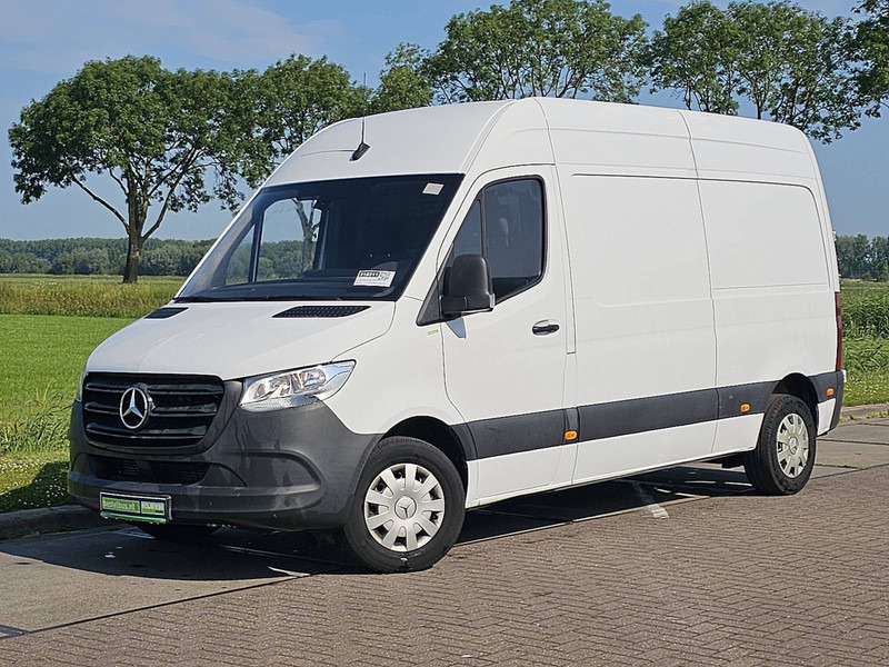 Mercedes-Benz Sprinter 314 L2H2 Mbux Automaat! - Furgon: slika Mercedes-Benz Sprinter 314 L2H2 Mbux Automaat! - Furgon Mercedes-Benz Sprinter 314 L2H2 Mbux Automaat! - Furgon: slika Mercedes-Benz Sprinter 314 L2H2 Mbux Automaat! - Furgon