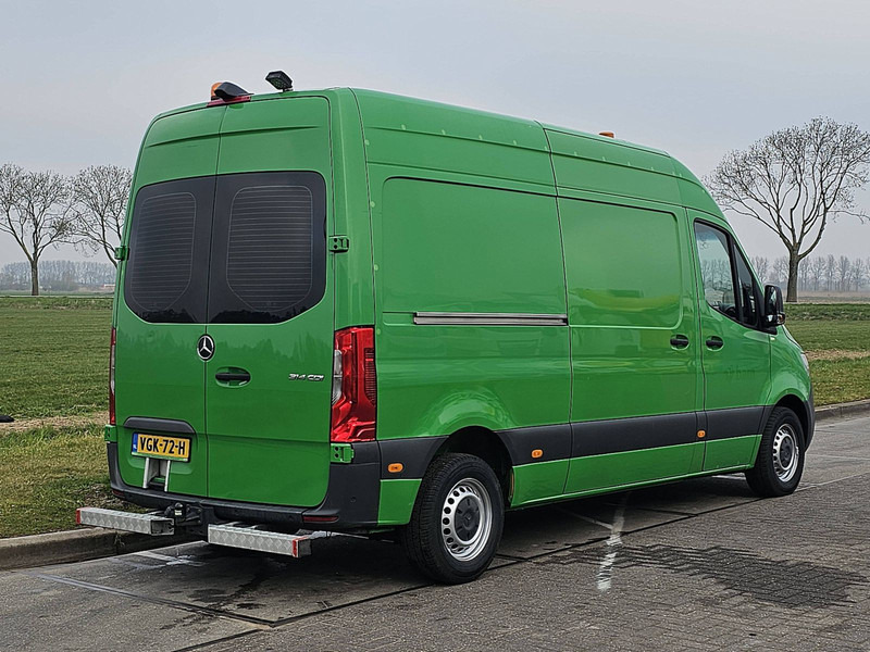 Mercedes-Benz Sprinter 314 L2H2 Mbux Euro6 AC! - Furgon: slika Mercedes-Benz Sprinter 314 L2H2 Mbux Euro6 AC! - Furgon Mercedes-Benz Sprinter 314 L2H2 Mbux Euro6 AC! - Furgon: slika Mercedes-Benz Sprinter 314 L2H2 Mbux Euro6 AC! - Furgon