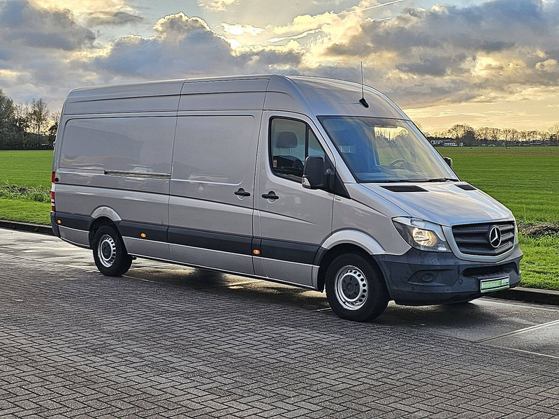 Mercedes-Benz Sprinter 314 - Furgon: slika Mercedes-Benz Sprinter 314 - Furgon Mercedes-Benz Sprinter 314 - Furgon: slika Mercedes-Benz Sprinter 314 - Furgon