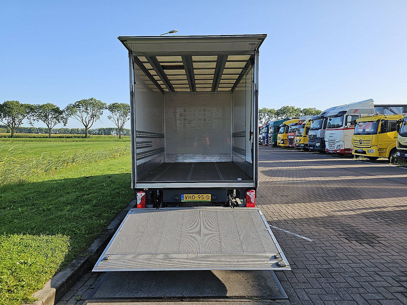Dostavno vozilo sa zatvorenim sandukom Mercedes-Benz Sprinter 314 ac automaat EURO6: slika Dostavno vozilo sa zatvorenim sandukom Mercedes-Benz Sprinter 314 ac automaat EURO6