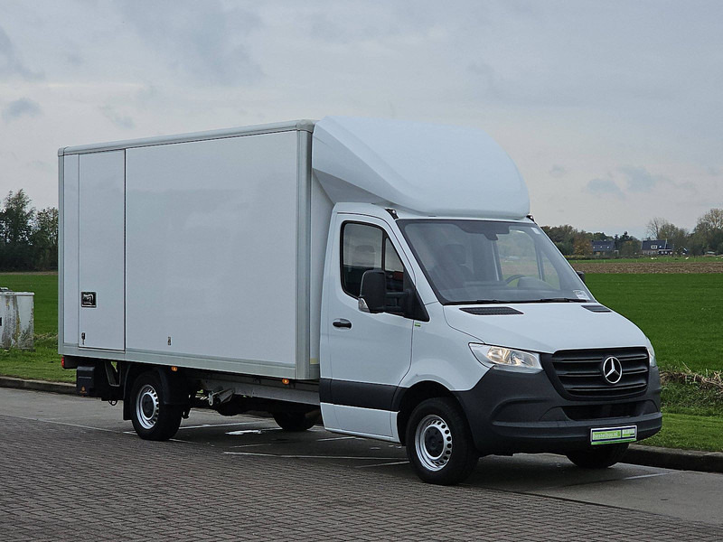 Mercedes-Benz Sprinter 315 Bakwagen Laadklep! - Dostavno vozilo sa zatvorenim sandukom: slika Mercedes-Benz Sprinter 315 Bakwagen Laadklep! - Dostavno vozilo sa zatvorenim sandukom Mercedes-Benz Sprinter 315 Bakwagen Laadklep! - Dostavno vozilo sa zatvorenim sandukom: slika Mercedes-Benz Sprinter 315 Bakwagen Laadklep! - Dostavno vozilo sa zatvorenim sandukom