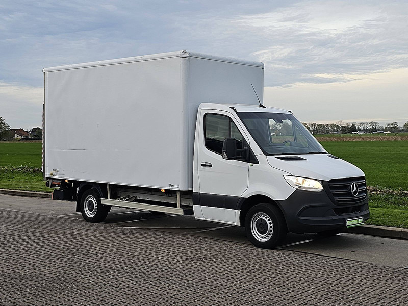 Mercedes-Benz Sprinter 315 Bakwagen Laadklep! - Dostavno vozilo sa zatvorenim sandukom: slika Mercedes-Benz Sprinter 315 Bakwagen Laadklep! - Dostavno vozilo sa zatvorenim sandukom Mercedes-Benz Sprinter 315 Bakwagen Laadklep! - Dostavno vozilo sa zatvorenim sandukom: slika Mercedes-Benz Sprinter 315 Bakwagen Laadklep! - Dostavno vozilo sa zatvorenim sandukom