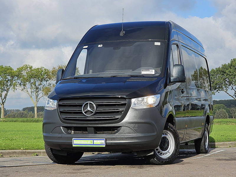 Mercedes-Benz Sprinter 315 L2H2 Automaat Mbux! - Furgon: slika Mercedes-Benz Sprinter 315 L2H2 Automaat Mbux! - Furgon Mercedes-Benz Sprinter 315 L2H2 Automaat Mbux! - Furgon: slika Mercedes-Benz Sprinter 315 L2H2 Automaat Mbux! - Furgon