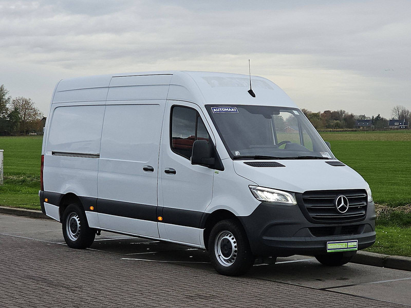 Mercedes-Benz Sprinter 315 L2H2 LED Automaat ! - Mali kombi: slika Mercedes-Benz Sprinter 315 L2H2 LED Automaat ! - Mali kombi Mercedes-Benz Sprinter 315 L2H2 LED Automaat ! - Mali kombi: slika Mercedes-Benz Sprinter 315 L2H2 LED Automaat ! - Mali kombi