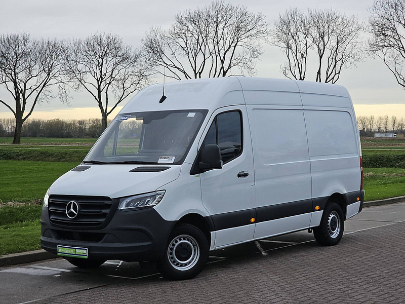 Mercedes-Benz Sprinter 315 L2H2 LED Automaat ! - Mali kombi: slika Mercedes-Benz Sprinter 315 L2H2 LED Automaat ! - Mali kombi Mercedes-Benz Sprinter 315 L2H2 LED Automaat ! - Mali kombi: slika Mercedes-Benz Sprinter 315 L2H2 LED Automaat ! - Mali kombi