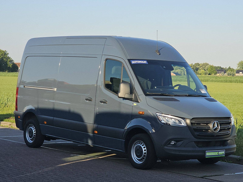 Mercedes-Benz Sprinter 315 L2H2 LED Navi Mbux - Furgon: slika Mercedes-Benz Sprinter 315 L2H2 LED Navi Mbux - Furgon Mercedes-Benz Sprinter 315 L2H2 LED Navi Mbux - Furgon: slika Mercedes-Benz Sprinter 315 L2H2 LED Navi Mbux - Furgon