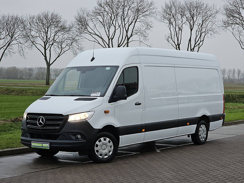 Mercedes-Benz Sprinter 315 L3H2 Maxi Navi - Furgon: slika Mercedes-Benz Sprinter 315 L3H2 Maxi Navi - Furgon Mercedes-Benz Sprinter 315 L3H2 Maxi Navi - Furgon: slika Mercedes-Benz Sprinter 315 L3H2 Maxi Navi - Furgon
