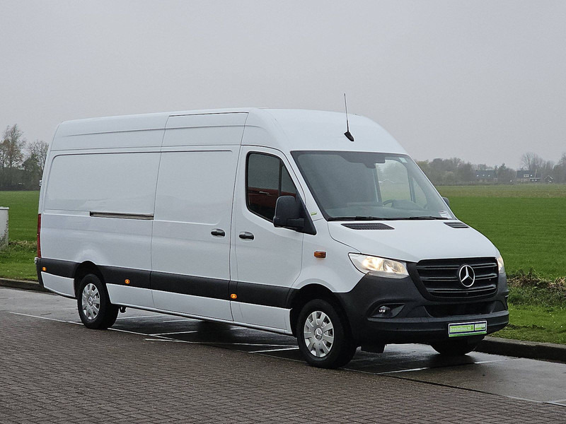Mercedes-Benz Sprinter 315 L3H2 Maxi Navi - Furgon: slika Mercedes-Benz Sprinter 315 L3H2 Maxi Navi - Furgon Mercedes-Benz Sprinter 315 L3H2 Maxi Navi - Furgon: slika Mercedes-Benz Sprinter 315 L3H2 Maxi Navi - Furgon