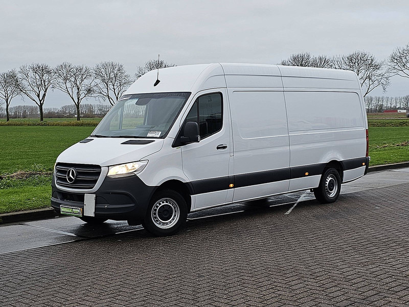Mercedes-Benz Sprinter 315 ac automaat EURO6 - Furgon: slika Mercedes-Benz Sprinter 315 ac automaat EURO6 - Furgon Mercedes-Benz Sprinter 315 ac automaat EURO6 - Furgon: slika Mercedes-Benz Sprinter 315 ac automaat EURO6 - Furgon