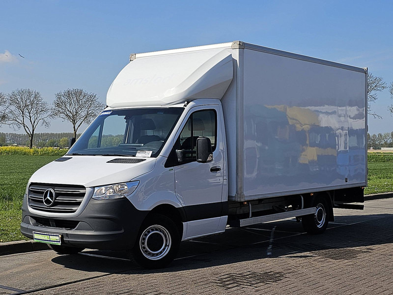 Mercedes-Benz Sprinter 315 ac automaat EURO6 - Dostavno vozilo sa zatvorenim sandukom: slika Mercedes-Benz Sprinter 315 ac automaat EURO6 - Dostavno vozilo sa zatvorenim sandukom Mercedes-Benz Sprinter 315 ac automaat EURO6 - Dostavno vozilo sa zatvorenim sandukom: slika Mercedes-Benz Sprinter 315 ac automaat EURO6 - Dostavno vozilo sa zatvorenim sandukom