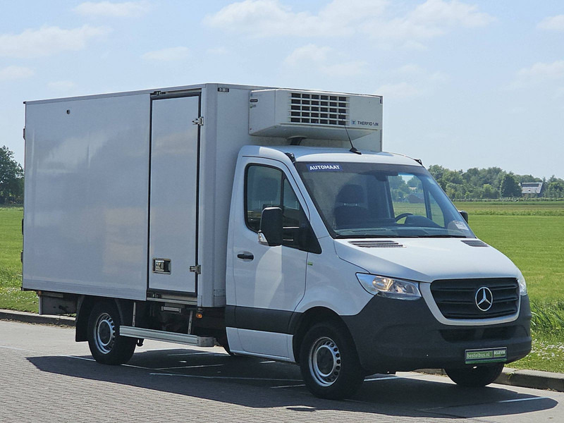 Mercedes-Benz Sprinter 316 BI-TEMP Koelwagen! - Dostavno vozilo hladnjača: slika Mercedes-Benz Sprinter 316 BI-TEMP Koelwagen! - Dostavno vozilo hladnjača Mercedes-Benz Sprinter 316 BI-TEMP Koelwagen! - Dostavno vozilo hladnjača: slika Mercedes-Benz Sprinter 316 BI-TEMP Koelwagen! - Dostavno vozilo hladnjača