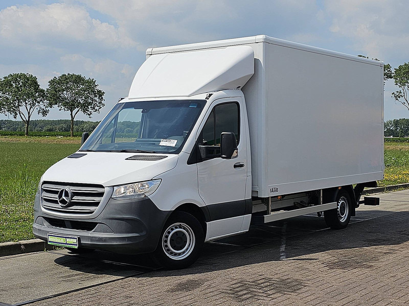 Mercedes-Benz Sprinter 316 Bakwagen Laadklep! - Dostavno vozilo sa zatvorenim sandukom: slika Mercedes-Benz Sprinter 316 Bakwagen Laadklep! - Dostavno vozilo sa zatvorenim sandukom Mercedes-Benz Sprinter 316 Bakwagen Laadklep! - Dostavno vozilo sa zatvorenim sandukom: slika Mercedes-Benz Sprinter 316 Bakwagen Laadklep! - Dostavno vozilo sa zatvorenim sandukom