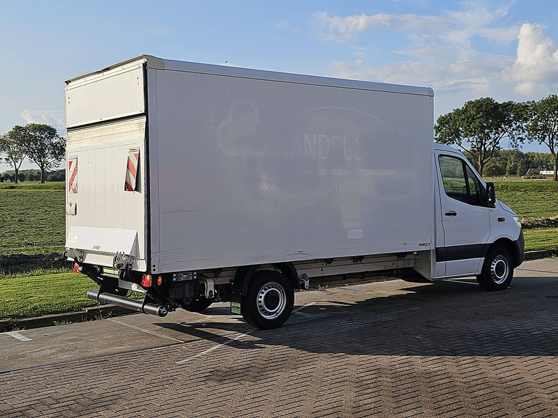 Mercedes-Benz Sprinter 316 Bakwagen Laadklep! - Dostavno vozilo sa zatvorenim sandukom: slika Mercedes-Benz Sprinter 316 Bakwagen Laadklep! - Dostavno vozilo sa zatvorenim sandukom Mercedes-Benz Sprinter 316 Bakwagen Laadklep! - Dostavno vozilo sa zatvorenim sandukom: slika Mercedes-Benz Sprinter 316 Bakwagen Laadklep! - Dostavno vozilo sa zatvorenim sandukom