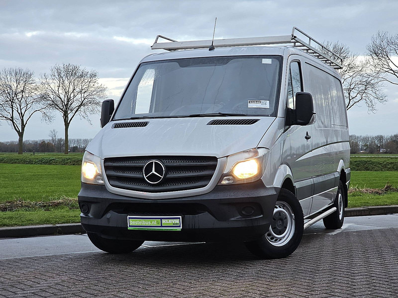 Mercedes-Benz Sprinter 316 CDI L2H1 - Furgon: slika Mercedes-Benz Sprinter 316 CDI L2H1 - Furgon Mercedes-Benz Sprinter 316 CDI L2H1 - Furgon: slika Mercedes-Benz Sprinter 316 CDI L2H1 - Furgon