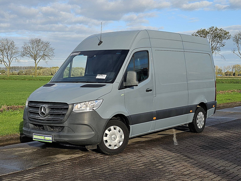 Mercedes-Benz Sprinter 316 L2H2 Mbux10 Automaat - Furgon: slika Mercedes-Benz Sprinter 316 L2H2 Mbux10 Automaat - Furgon Mercedes-Benz Sprinter 316 L2H2 Mbux10 Automaat - Furgon: slika Mercedes-Benz Sprinter 316 L2H2 Mbux10 Automaat - Furgon