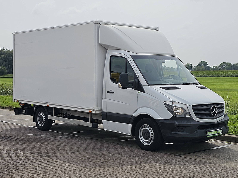 Mercedes-Benz Sprinter 316 ac EURO6 - Dostavno vozilo sa zatvorenim sandukom: slika Mercedes-Benz Sprinter 316 ac EURO6 - Dostavno vozilo sa zatvorenim sandukom Mercedes-Benz Sprinter 316 ac EURO6 - Dostavno vozilo sa zatvorenim sandukom: slika Mercedes-Benz Sprinter 316 ac EURO6 - Dostavno vozilo sa zatvorenim sandukom