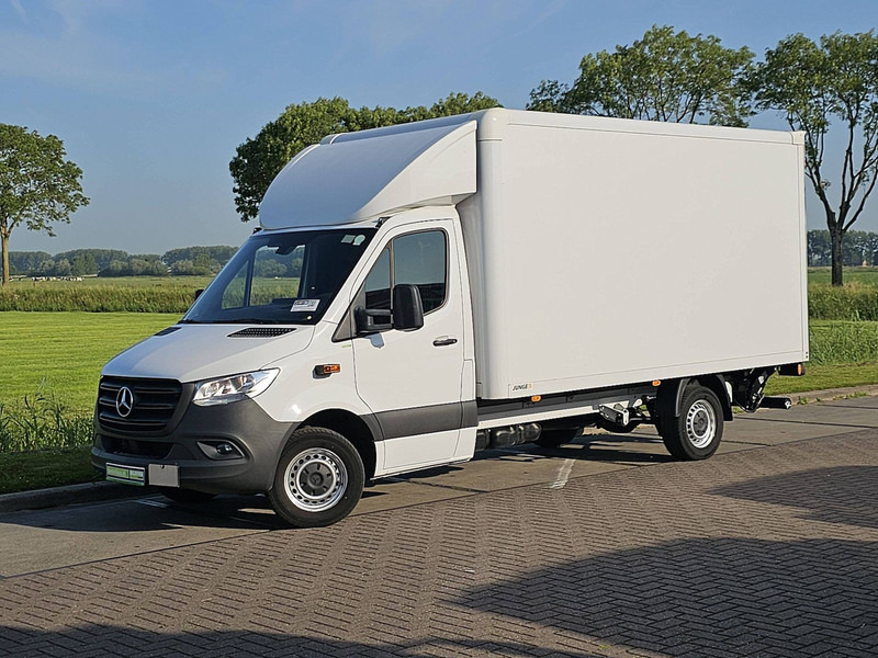 Mercedes-Benz Sprinter 317 Bakwagen Laadklep! - Dostavno vozilo sa zatvorenim sandukom: slika Mercedes-Benz Sprinter 317 Bakwagen Laadklep! - Dostavno vozilo sa zatvorenim sandukom Mercedes-Benz Sprinter 317 Bakwagen Laadklep! - Dostavno vozilo sa zatvorenim sandukom: slika Mercedes-Benz Sprinter 317 Bakwagen Laadklep! - Dostavno vozilo sa zatvorenim sandukom