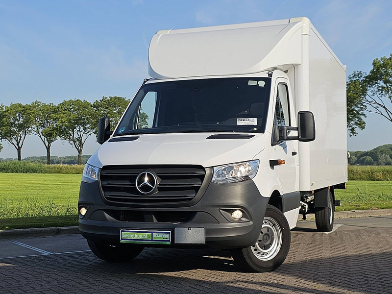 Mercedes-Benz Sprinter 317 Bakwagen Laadklep! - Dostavno vozilo sa zatvorenim sandukom: slika Mercedes-Benz Sprinter 317 Bakwagen Laadklep! - Dostavno vozilo sa zatvorenim sandukom Mercedes-Benz Sprinter 317 Bakwagen Laadklep! - Dostavno vozilo sa zatvorenim sandukom: slika Mercedes-Benz Sprinter 317 Bakwagen Laadklep! - Dostavno vozilo sa zatvorenim sandukom
