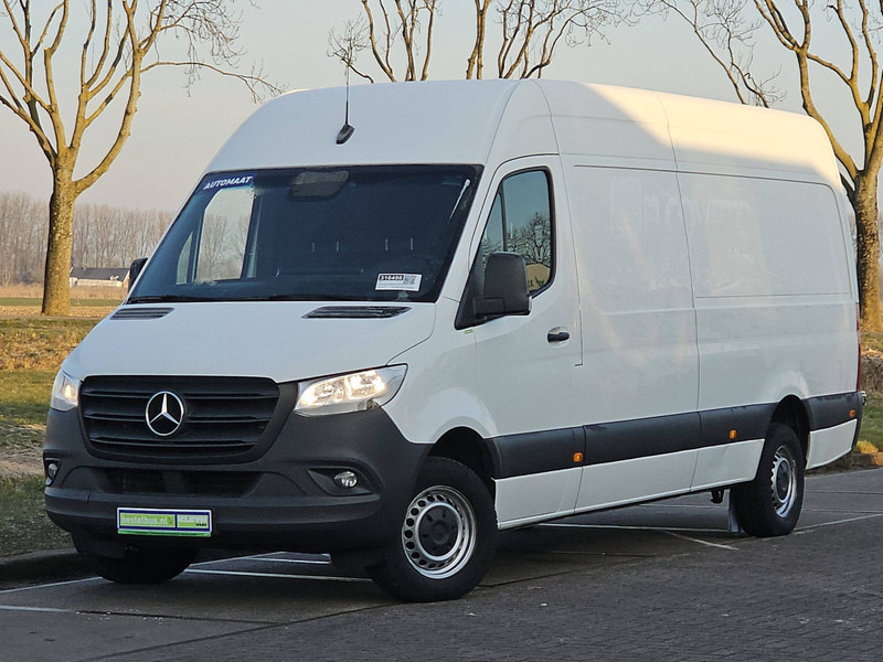 Mercedes-Benz Sprinter 317 CDI AUT. L3H2 - Furgon: slika Mercedes-Benz Sprinter 317 CDI AUT. L3H2 - Furgon Mercedes-Benz Sprinter 317 CDI AUT. L3H2 - Furgon: slika Mercedes-Benz Sprinter 317 CDI AUT. L3H2 - Furgon