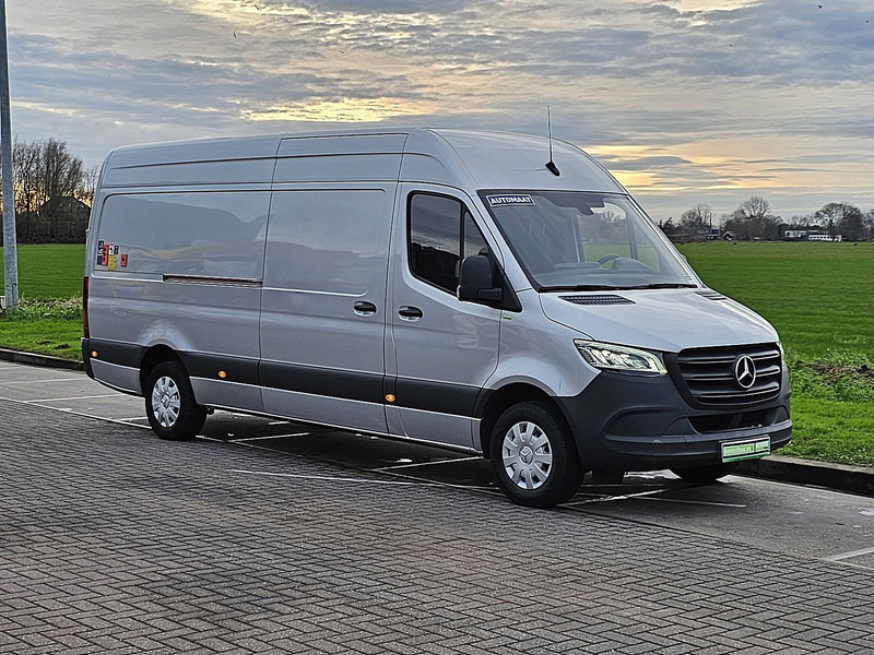 Mercedes-Benz Sprinter 317 CDI AUT LAADKLEP - Furgon: slika Mercedes-Benz Sprinter 317 CDI AUT LAADKLEP - Furgon Mercedes-Benz Sprinter 317 CDI AUT LAADKLEP - Furgon: slika Mercedes-Benz Sprinter 317 CDI AUT LAADKLEP - Furgon