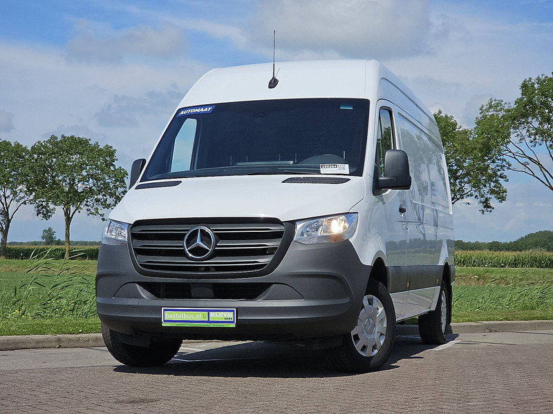 Mercedes-Benz Sprinter 317 L2H2 3.5T-Trekhaak! - Furgon: slika Mercedes-Benz Sprinter 317 L2H2 3.5T-Trekhaak! - Furgon Mercedes-Benz Sprinter 317 L2H2 3.5T-Trekhaak! - Furgon: slika Mercedes-Benz Sprinter 317 L2H2 3.5T-Trekhaak! - Furgon