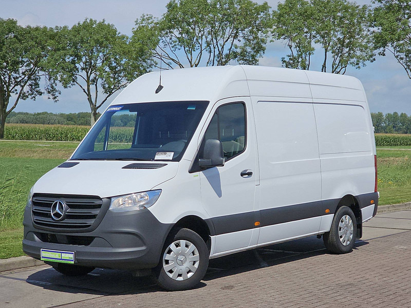Mercedes-Benz Sprinter 317 L2H2 3.5T-Trekhaak! - Furgon: slika Mercedes-Benz Sprinter 317 L2H2 3.5T-Trekhaak! - Furgon Mercedes-Benz Sprinter 317 L2H2 3.5T-Trekhaak! - Furgon: slika Mercedes-Benz Sprinter 317 L2H2 3.5T-Trekhaak! - Furgon