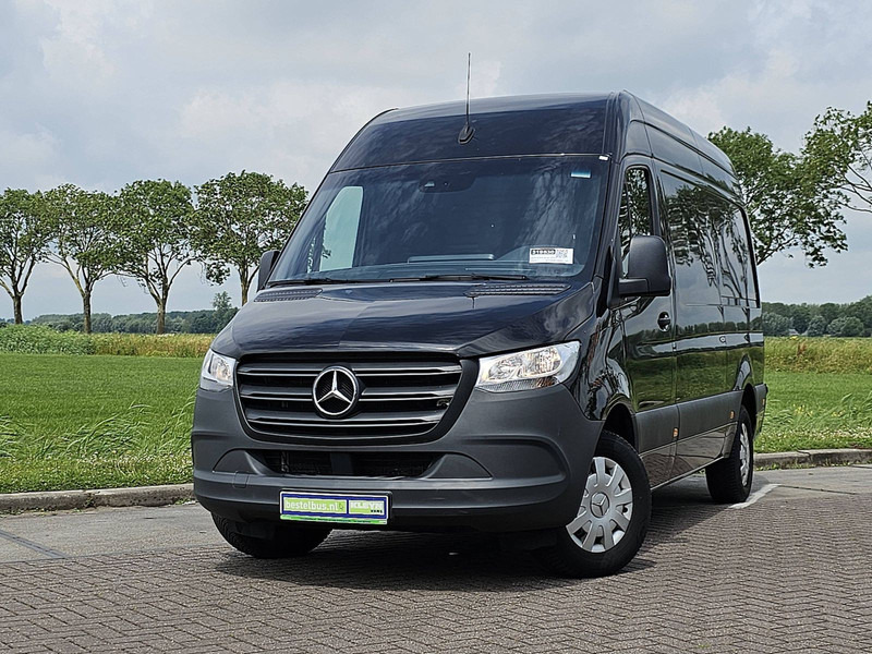 Mercedes-Benz Sprinter 317 L2H2 3.5t-Trekhaak - Furgon: slika Mercedes-Benz Sprinter 317 L2H2 3.5t-Trekhaak - Furgon Mercedes-Benz Sprinter 317 L2H2 3.5t-Trekhaak - Furgon: slika Mercedes-Benz Sprinter 317 L2H2 3.5t-Trekhaak - Furgon