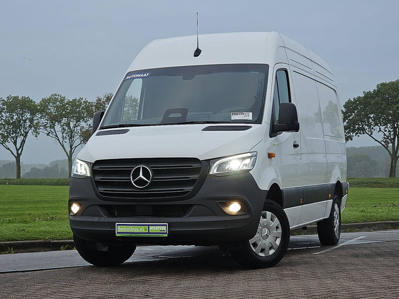Mercedes-Benz Sprinter 317 L2H2 LED Mbux Autom! - Furgon: slika Mercedes-Benz Sprinter 317 L2H2 LED Mbux Autom! - Furgon Mercedes-Benz Sprinter 317 L2H2 LED Mbux Autom! - Furgon: slika Mercedes-Benz Sprinter 317 L2H2 LED Mbux Autom! - Furgon