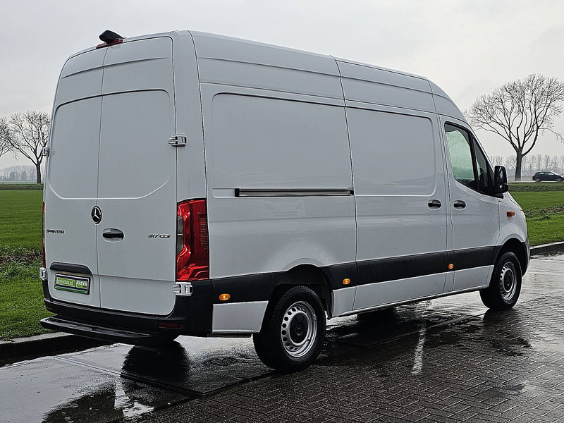 Mercedes-Benz Sprinter 317 L2H2 Mbux Navi RWD! - Furgon: slika Mercedes-Benz Sprinter 317 L2H2 Mbux Navi RWD! - Furgon Mercedes-Benz Sprinter 317 L2H2 Mbux Navi RWD! - Furgon: slika Mercedes-Benz Sprinter 317 L2H2 Mbux Navi RWD! - Furgon