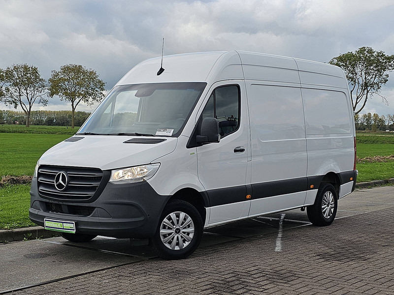 Mercedes-Benz Sprinter 317 L2H2 Mbux Trekhaak ! - Furgon: slika Mercedes-Benz Sprinter 317 L2H2 Mbux Trekhaak ! - Furgon Mercedes-Benz Sprinter 317 L2H2 Mbux Trekhaak ! - Furgon: slika Mercedes-Benz Sprinter 317 L2H2 Mbux Trekhaak ! - Furgon