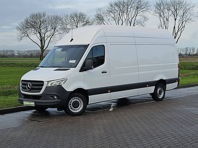 Mercedes-Benz Sprinter 317 L3H3 LED Navi! - Furgon: slika Mercedes-Benz Sprinter 317 L3H3 LED Navi! - Furgon Mercedes-Benz Sprinter 317 L3H3 LED Navi! - Furgon: slika Mercedes-Benz Sprinter 317 L3H3 LED Navi! - Furgon