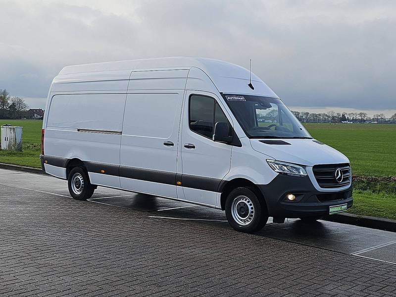 Mercedes-Benz Sprinter 317 L3H3 LED Navi! - Furgon: slika Mercedes-Benz Sprinter 317 L3H3 LED Navi! - Furgon Mercedes-Benz Sprinter 317 L3H3 LED Navi! - Furgon: slika Mercedes-Benz Sprinter 317 L3H3 LED Navi! - Furgon