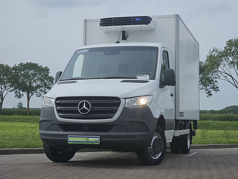 Mercedes-Benz Sprinter 516 CDI FRIGO LAADKLEP - Dostavno vozilo hladnjača: slika Mercedes-Benz Sprinter 516 CDI FRIGO LAADKLEP - Dostavno vozilo hladnjača Mercedes-Benz Sprinter 516 CDI FRIGO LAADKLEP - Dostavno vozilo hladnjača: slika Mercedes-Benz Sprinter 516 CDI FRIGO LAADKLEP - Dostavno vozilo hladnjača