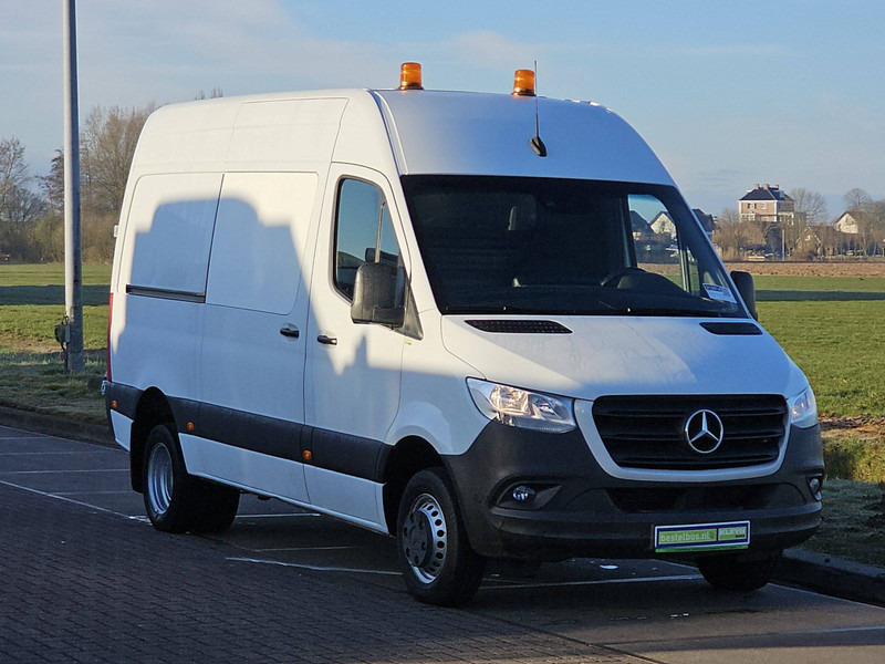 Mercedes-Benz Sprinter 516 L2H2 Dubbellucht AC! - Furgon: slika Mercedes-Benz Sprinter 516 L2H2 Dubbellucht AC! - Furgon Mercedes-Benz Sprinter 516 L2H2 Dubbellucht AC! - Furgon: slika Mercedes-Benz Sprinter 516 L2H2 Dubbellucht AC! - Furgon