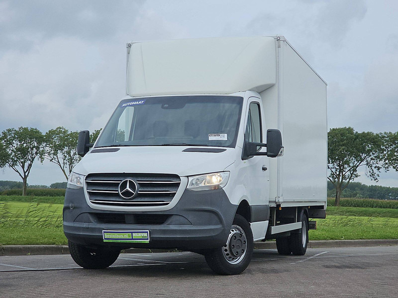 Mercedes-Benz Sprinter 516 ac automaat EURO6 - Dostavno vozilo sa zatvorenim sandukom: slika Mercedes-Benz Sprinter 516 ac automaat EURO6 - Dostavno vozilo sa zatvorenim sandukom Mercedes-Benz Sprinter 516 ac automaat EURO6 - Dostavno vozilo sa zatvorenim sandukom: slika Mercedes-Benz Sprinter 516 ac automaat EURO6 - Dostavno vozilo sa zatvorenim sandukom