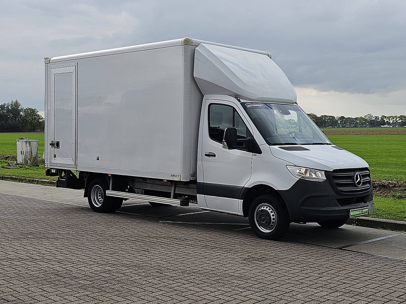 Mercedes-Benz Sprinter 516 ac automaat EURO6 - Dostavno vozilo sa zatvorenim sandukom: slika Mercedes-Benz Sprinter 516 ac automaat EURO6 - Dostavno vozilo sa zatvorenim sandukom Mercedes-Benz Sprinter 516 ac automaat EURO6 - Dostavno vozilo sa zatvorenim sandukom: slika Mercedes-Benz Sprinter 516 ac automaat EURO6 - Dostavno vozilo sa zatvorenim sandukom