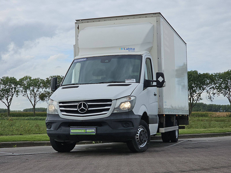 Mercedes-Benz Sprinter 516 automaat EURO6 - Dostavno vozilo sa zatvorenim sandukom: slika Mercedes-Benz Sprinter 516 automaat EURO6 - Dostavno vozilo sa zatvorenim sandukom Mercedes-Benz Sprinter 516 automaat EURO6 - Dostavno vozilo sa zatvorenim sandukom: slika Mercedes-Benz Sprinter 516 automaat EURO6 - Dostavno vozilo sa zatvorenim sandukom