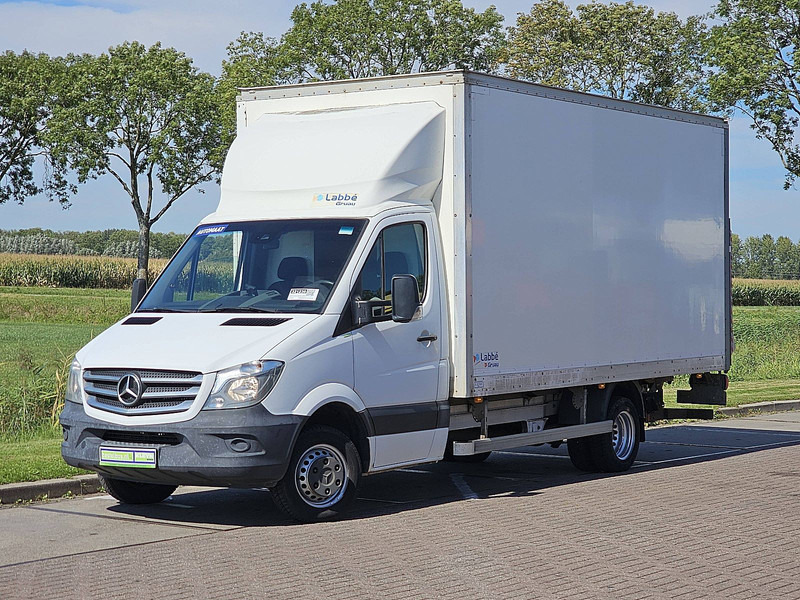 Mercedes-Benz Sprinter 516 automaat EURO6 - Dostavno vozilo sa zatvorenim sandukom: slika Mercedes-Benz Sprinter 516 automaat EURO6 - Dostavno vozilo sa zatvorenim sandukom Mercedes-Benz Sprinter 516 automaat EURO6 - Dostavno vozilo sa zatvorenim sandukom: slika Mercedes-Benz Sprinter 516 automaat EURO6 - Dostavno vozilo sa zatvorenim sandukom