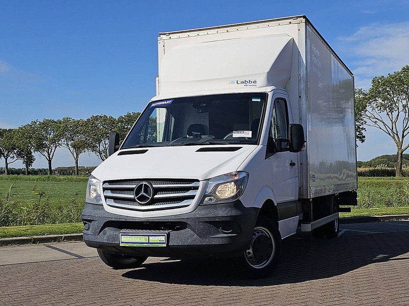 Mercedes-Benz Sprinter 516 automaat EURO6 - Dostavno vozilo sa zatvorenim sandukom: slika Mercedes-Benz Sprinter 516 automaat EURO6 - Dostavno vozilo sa zatvorenim sandukom Mercedes-Benz Sprinter 516 automaat EURO6 - Dostavno vozilo sa zatvorenim sandukom: slika Mercedes-Benz Sprinter 516 automaat EURO6 - Dostavno vozilo sa zatvorenim sandukom