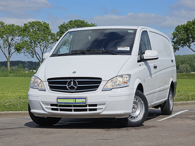 Mercedes-Benz Vito 110 - Mali kombi: slika Mercedes-Benz Vito 110 - Mali kombi Mercedes-Benz Vito 110 - Mali kombi: slika Mercedes-Benz Vito 110 - Mali kombi