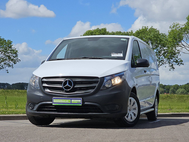 Mercedes-Benz Vito 114 L2 Airco Euro6 3-Zit - Mali kombi: slika Mercedes-Benz Vito 114 L2 Airco Euro6 3-Zit - Mali kombi Mercedes-Benz Vito 114 L2 Airco Euro6 3-Zit - Mali kombi: slika Mercedes-Benz Vito 114 L2 Airco Euro6 3-Zit - Mali kombi
