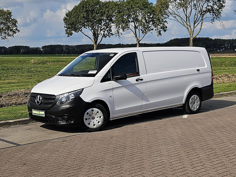 Mercedes-Benz Vito 114 L3 XL Automaat Navi! - Mali kombi: slika Mercedes-Benz Vito 114 L3 XL Automaat Navi! - Mali kombi Mercedes-Benz Vito 114 L3 XL Automaat Navi! - Mali kombi: slika Mercedes-Benz Vito 114 L3 XL Automaat Navi! - Mali kombi