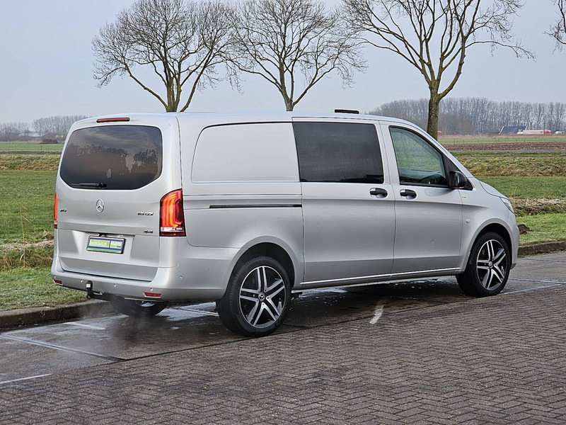 Mercedes-Benz Vito 119 CDI Lang 4x4 LED! - Mali kombi: slika Mercedes-Benz Vito 119 CDI Lang 4x4 LED! - Mali kombi Mercedes-Benz Vito 119 CDI Lang 4x4 LED! - Mali kombi: slika Mercedes-Benz Vito 119 CDI Lang 4x4 LED! - Mali kombi