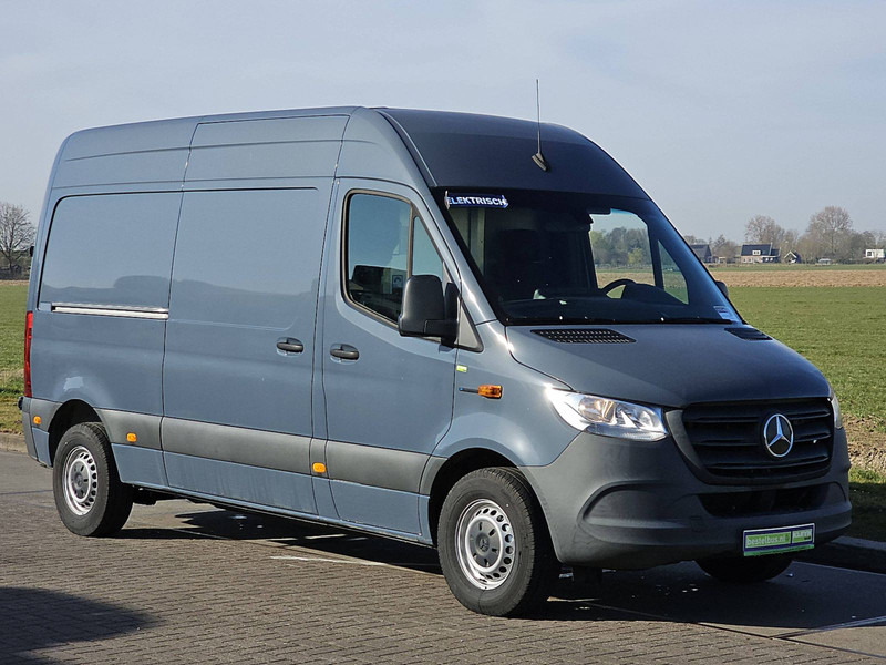Furgon, Električno dostavno vozilo Mercedes-Benz eSprinter  L2H2 41kWh Demo!: slika Furgon, Električno dostavno vozilo Mercedes-Benz eSprinter  L2H2 41kWh Demo!