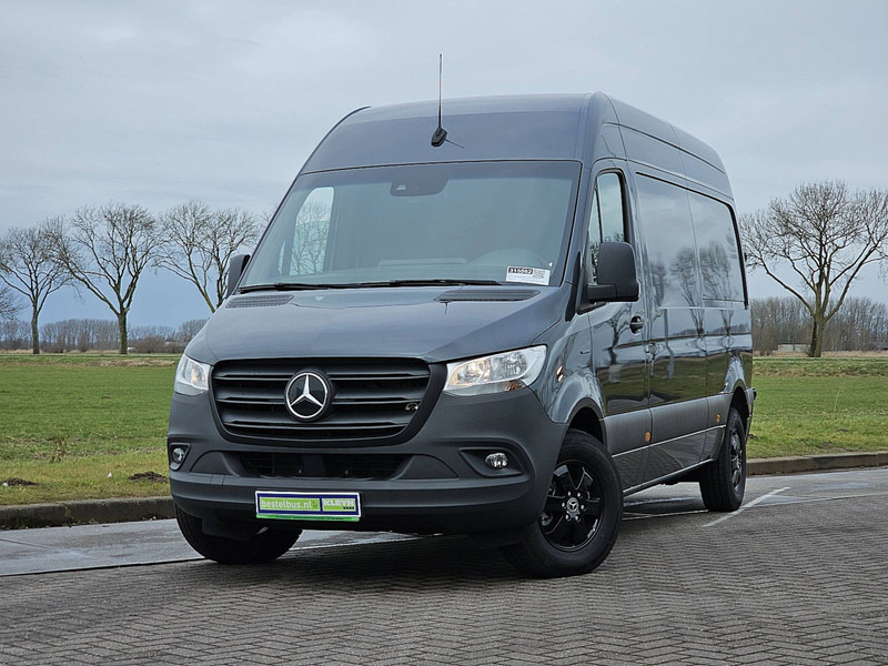 Mercedes-Benz eSprinter L2H2 47 kWh Airco! - Furgon, Električno dostavno vozilo: slika Mercedes-Benz eSprinter L2H2 47 kWh Airco! - Furgon, Električno dostavno vozilo Mercedes-Benz eSprinter L2H2 47 kWh Airco! - Furgon, Električno dostavno vozilo: slika Mercedes-Benz eSprinter L2H2 47 kWh Airco! - Furgon, Električno dostavno vozilo