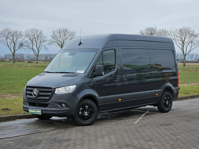 Mercedes-Benz eSprinter L2H2 47 kWh Airco! - Furgon, Električno dostavno vozilo: slika Mercedes-Benz eSprinter L2H2 47 kWh Airco! - Furgon, Električno dostavno vozilo Mercedes-Benz eSprinter L2H2 47 kWh Airco! - Furgon, Električno dostavno vozilo: slika Mercedes-Benz eSprinter L2H2 47 kWh Airco! - Furgon, Električno dostavno vozilo