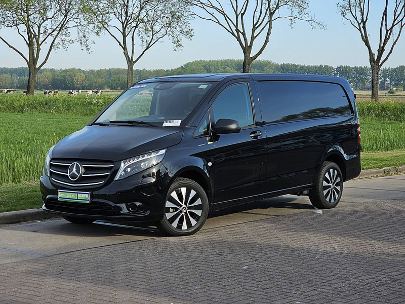 Mercedes-Benz eVito L2 66 kWh Long Range - Mali kombi, Električno dostavno vozilo: slika Mercedes-Benz eVito L2 66 kWh Long Range - Mali kombi, Električno dostavno vozilo Mercedes-Benz eVito L2 66 kWh Long Range - Mali kombi, Električno dostavno vozilo: slika Mercedes-Benz eVito L2 66 kWh Long Range - Mali kombi, Električno dostavno vozilo